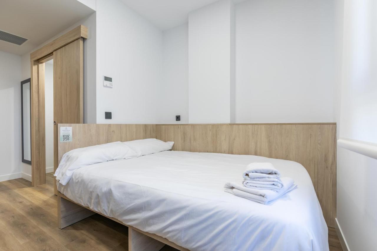 Micampus Xaudaro Student Residence Мадрид Экстерьер фото
